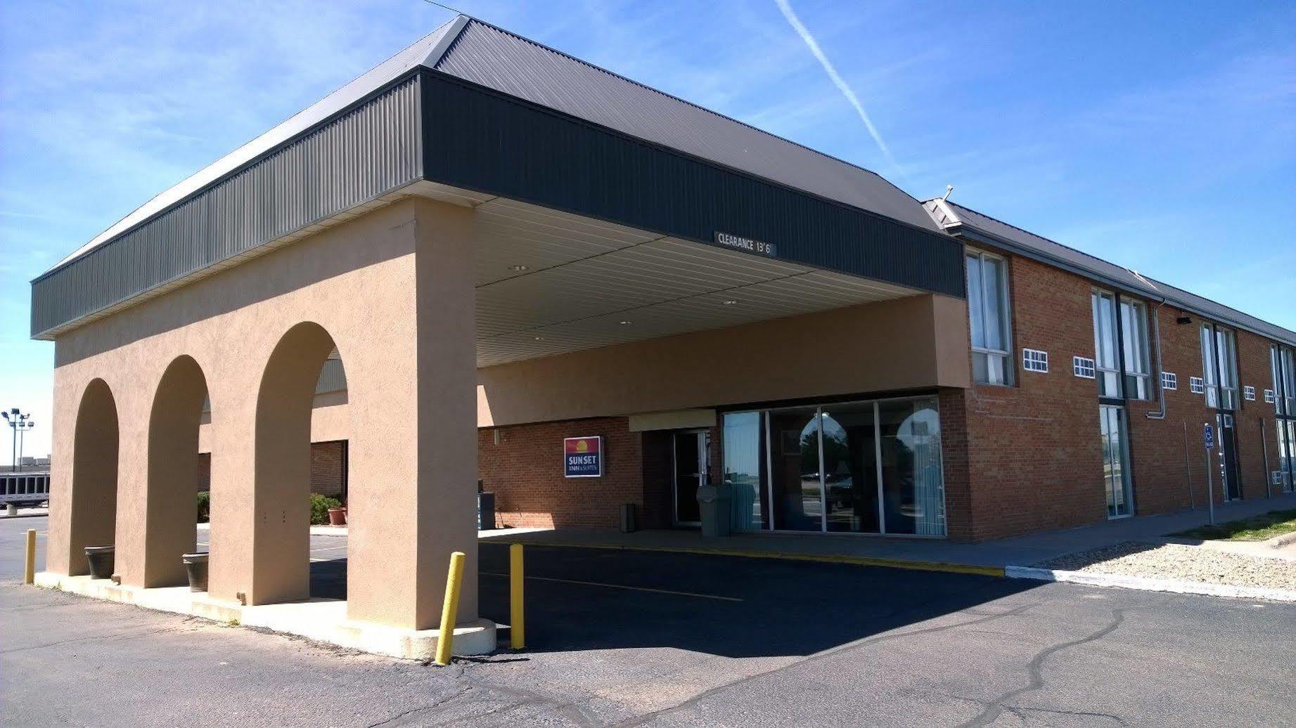 Oyo Hotel Goodland Ks Hwy 24 Exterior photo